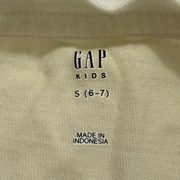 NWOT Gap Kids Graphic Muscle Tank Top - Picture 5 of 6